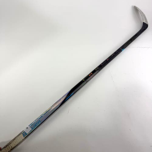 Repaired Right Handed Bauer Tracer - P92 Curve 77 Flex - #A395
