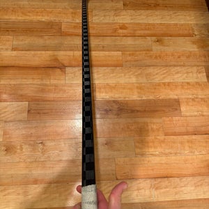 Senior Right Handed Hockey Stick P29 75 Flex Pro Stock (New) hockeystickman pro blackout