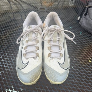 White Men's Size M 11.5 (W 12.5) Nike React Molded Cleats (Used)