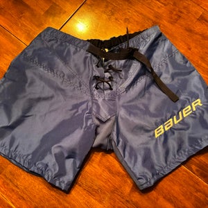 Junior Medium Bauer Goalie Pant Shell Hockey Goalie Pants (Used)