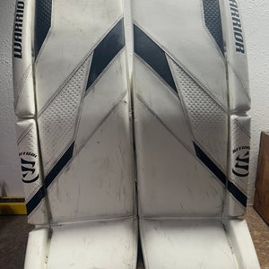 33" 2024 Warrior Ritual G7 Pro Goalie Leg Pads (Used)
