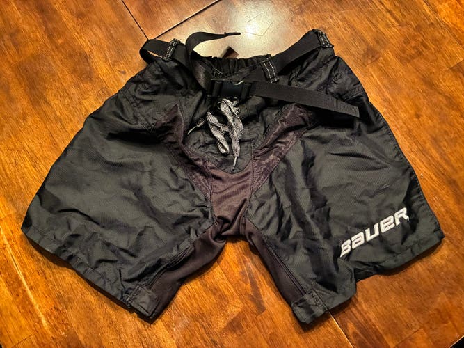 Black Medium Bauer None Pant Shell (Used)