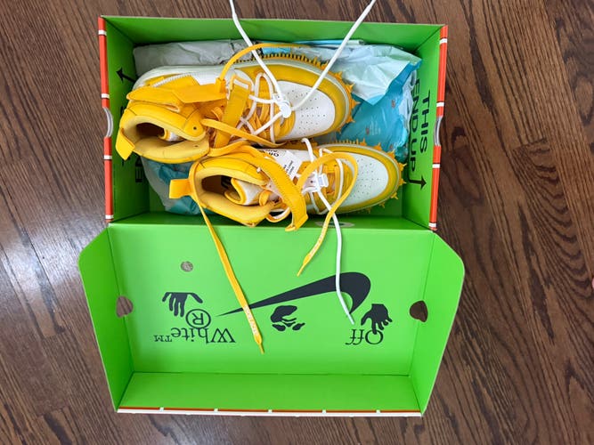 Men's Size M 8.5 (W 9.5) Nike Air Force 1 Shoes (New)