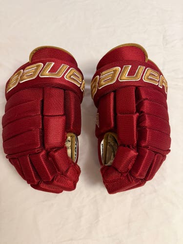 Denver University Bauer Pro Team Supreme Gloves 14" Pro Stock (Used)