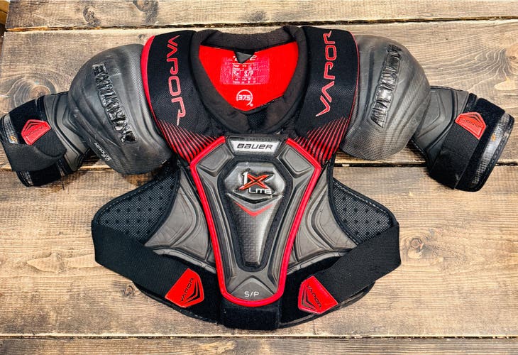 Small Senior Bauer Vapor 1X Lite Shoulder Pads (Used)