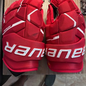 Bauer Supreme M5 Pro Gloves 14" (Used)
