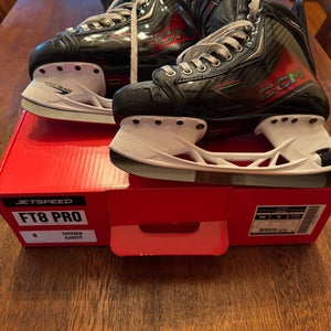 2025 CCM JetSpeed FT8 Pro Hockey Skates 6 (Used)