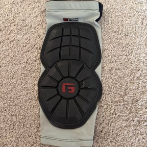 Senior Elbow Protection (Used)