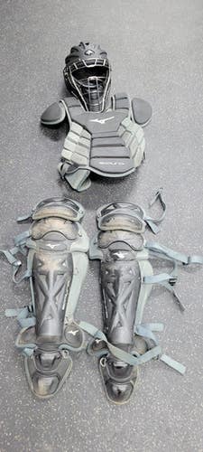 Used Mizuno SAMURAI ADULT CATCHERS GEAR Catchers Equipment Other 11497-S000155665