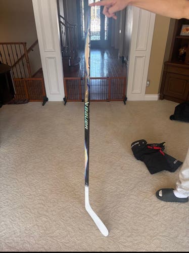 Intermediate Bauer Vapor Flylite Left Hand Hockey Stick P90TM 55 Flex (Used)