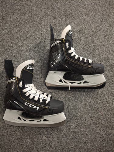CCM Tacks AS-550 Hockey Skates Junior 1 D (New)