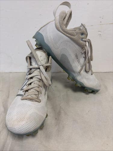 Adult Size 8 New Balance Freeze WT4 Lacrosse Cleats.