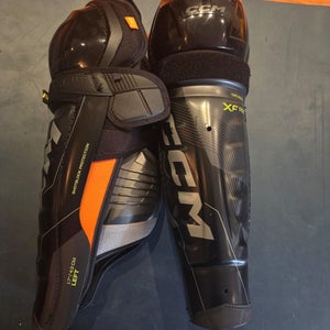 Senior CCM Tacks XF Pro 17" Shin Pads (New)