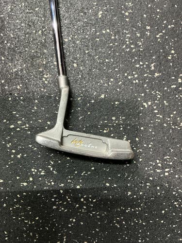 (Used) Right Handed Men's Blade Putter