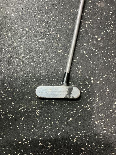 Used Right Handed Men's Blade Putter
