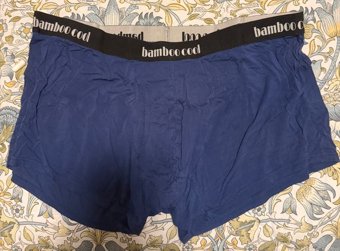 Bamboo Cool Blue Boxer Briefs Size XXL (Used)
