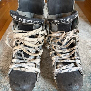 Easton Z-Air Hockey Skates Regular Width 9 (Used)