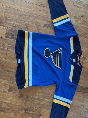 St Louis Blues Premium Size 60 Men's Jersey (New)