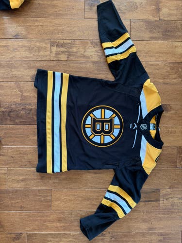 Boston Bruins Black Fanatics Premium Size 50 Jersey (New)