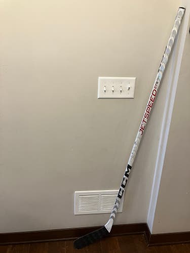 CCM Ribcor Trigger 9 Pro RH P29 75 Flex dressed as Jetspeed.