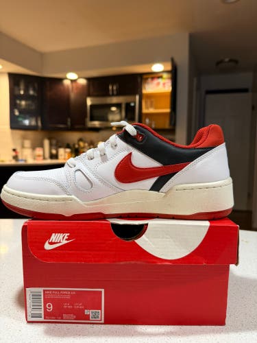 Red Unisex Size M 9.0 (W 10.0) Adult Nike Shoes (New)