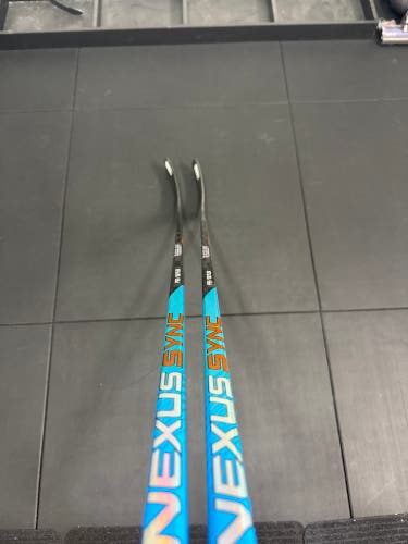 2 Pack Senior Bauer Nexus Sync Right Handed Hockey Stick P92 102 flex  (New)