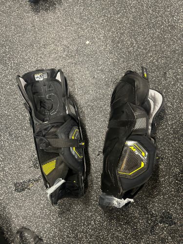 Senior Bauer Supreme M5 Pro 15" Shin Pads (Used)
