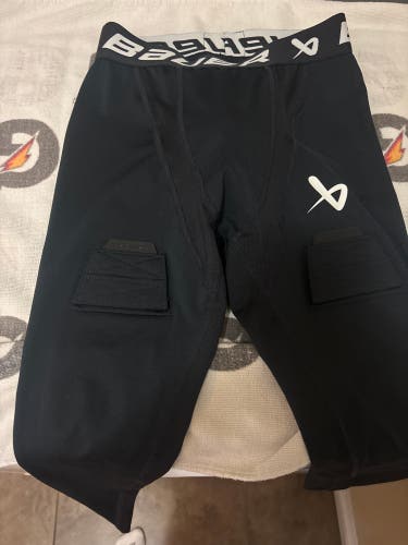 Bauer Hockey Compression Pants (Brand New) Size Youth Large