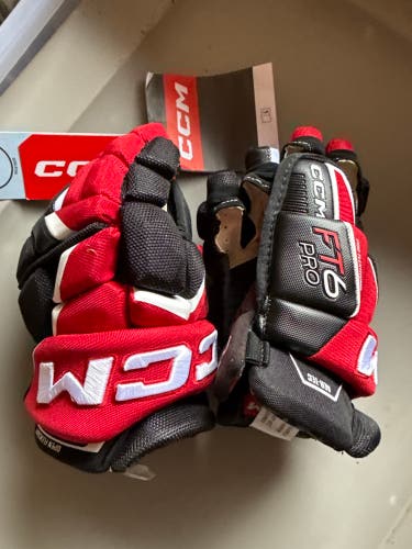 CCM JetSpeed FT6 Pro Gloves 11" (New)