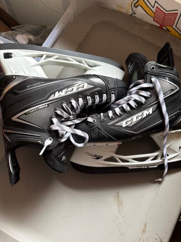 2019 CCM Ribcor 80K Hockey Skates Regular Width 11 (New)