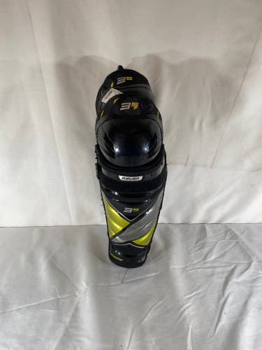 Junior Bauer Supreme 3S 11 Shin Pads (New)