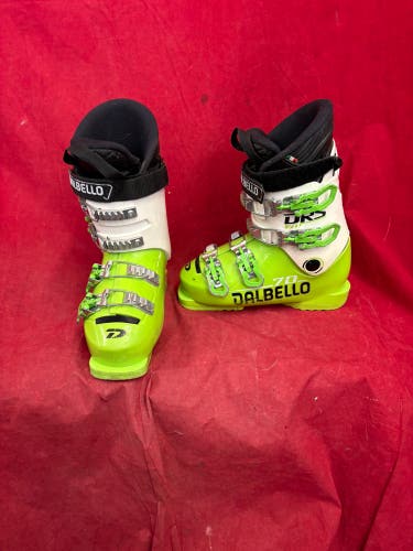 Ski Boots: Dalbello DRS 70 Junior ski boots. Size: 22.5, boot length: 269mm
