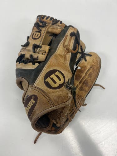 Wilson A2000 RH Brown Baseball Glove 11.5" (Used)