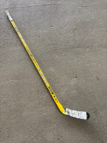 Senior Synergy Grip Hockey Stick Modano