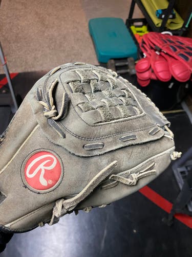 RawlingsRSE36B Softball RH Glove 12.5" (Used)