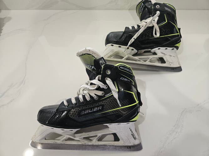 Bauer GSX Hockey Goalie Skates Regular Width 7 (Used)