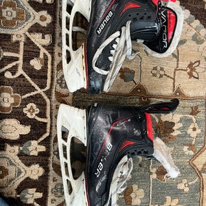2021 Bauer Vapor 3X Pro Hockey Skates 6.5 (Used)