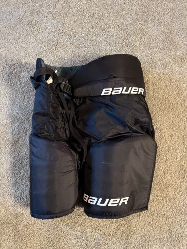 Senior Large Bauer X Hockey Pants (Used)