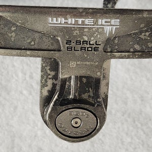 Odyssey White Ice 2-Ball Blade Putter RH; Steel Shaft