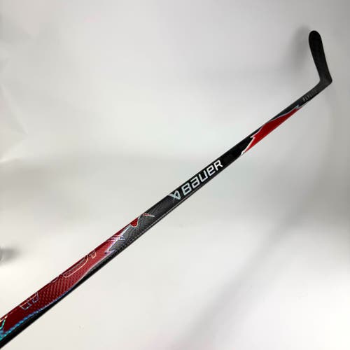 Used Left Red Bauer Flylite | 87 Flex P28M Curve Grip | J566