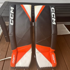 26" CCM Axis 2.5 Goalie Leg Pads (Used)