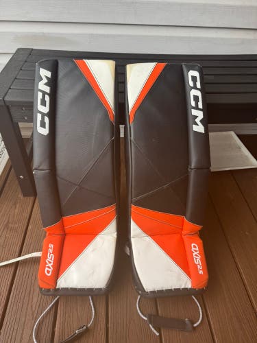 26" CCM Axis 2.5 Goalie Leg Pads (Used)