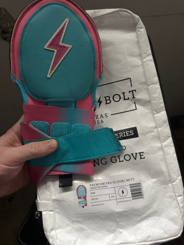 Pink Junior Sliding Mitt (Used)