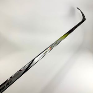 Used Right Bauer Vapor Hyperlite 2 | 70 Flex P28 Curve Grip | A201