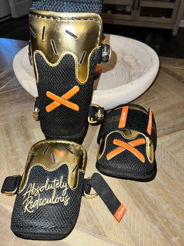 Black Senior Shin Guards (Used)