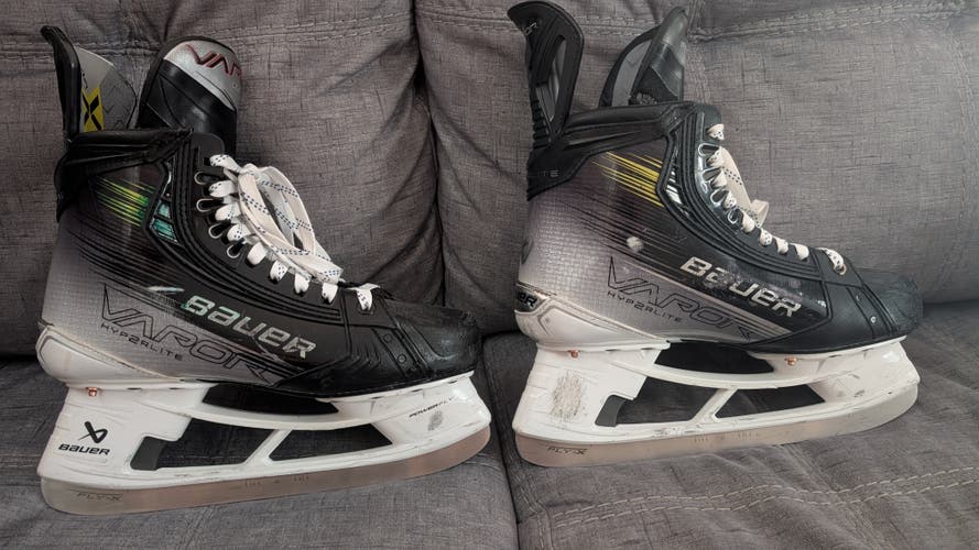 Bauer Vapor Hyperlite 2 Hockey Skates 7.5 Fit 3