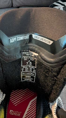 CCM Tacks XF Pro Hockey Skates 7.5 Wide