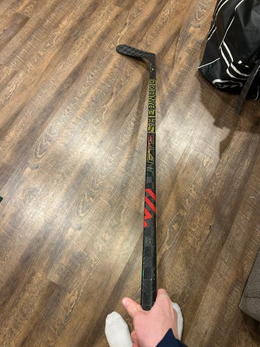 Intermediate Sher-Wood Rekker Legend Pro Left Hand Hockey Stick P92 65 Flex Pro Stock (Used)