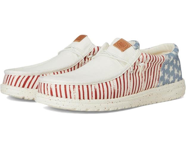 Hey Dude Wally Americana Stars 43633-9CW Mens Cream Slip On Casual Shoes JAX1098