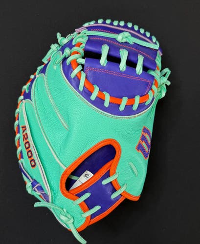 Winter 2025 A2000® CM33SS 33” Baseball Catcher’s Mitt